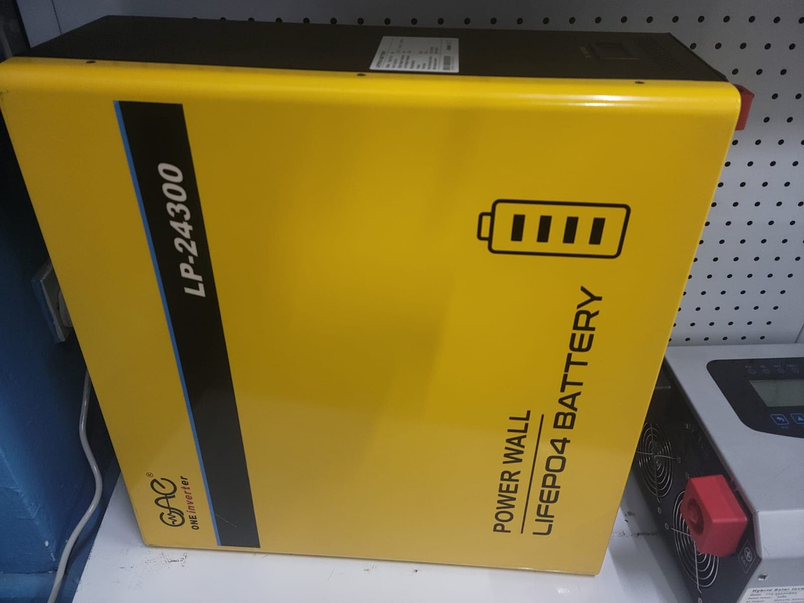 Lithium Battery 25.6V 7.6kWh photo 1